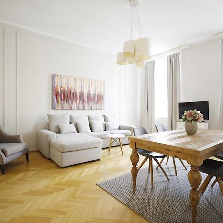 Heymi Apartments Karlsplatz Wiedeń Zewnętrze zdjęcie